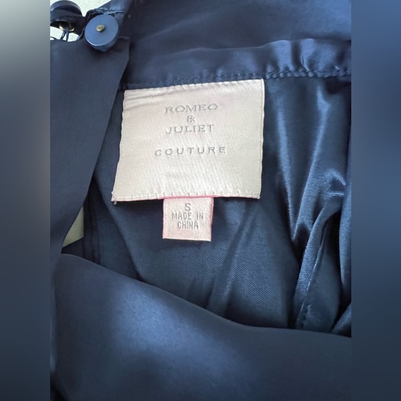 Romeo and Juliet Silky Neck Tie Blouse - Picture 5 of 9